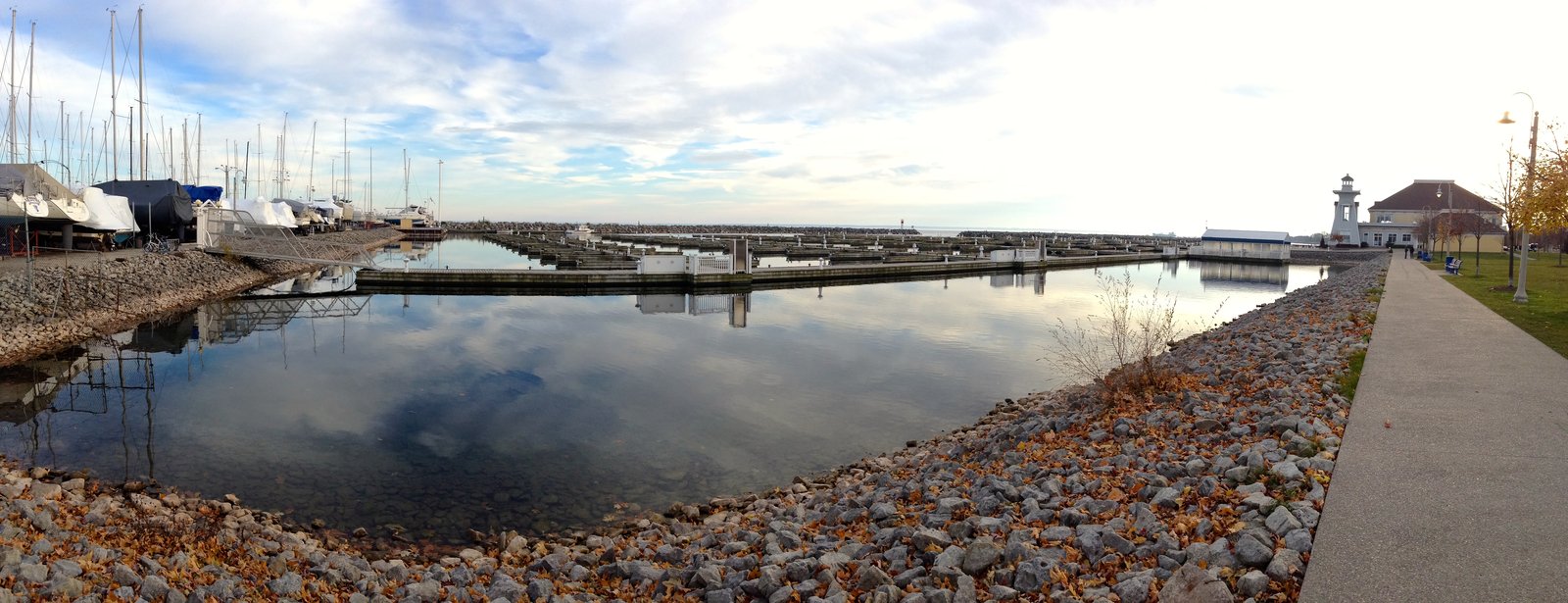 Bronte Harbour marina on Lake Ontario in Oakville, where Mold Busters offers free virtual mold inspections
