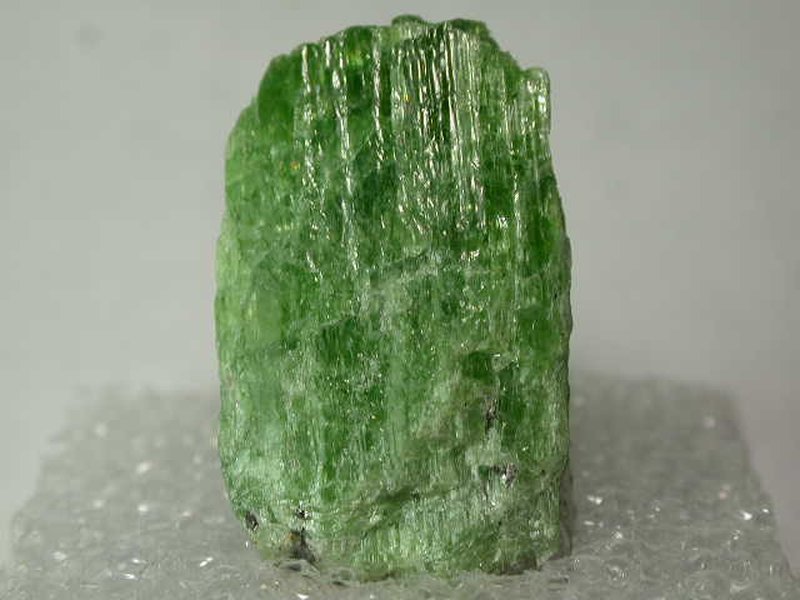 Tremolite specimen showing bladed fibrous crystals